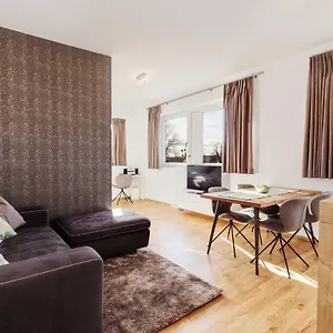 Boardinghouse Apartment